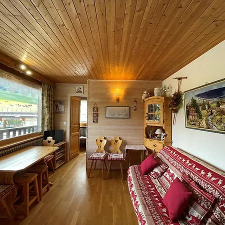 Cosy 4 Pers, Au Coeur De Crest-voland, Proche Pistes, Parking, Balcon - Fr-1-733-80 Appartement Crest-Voland